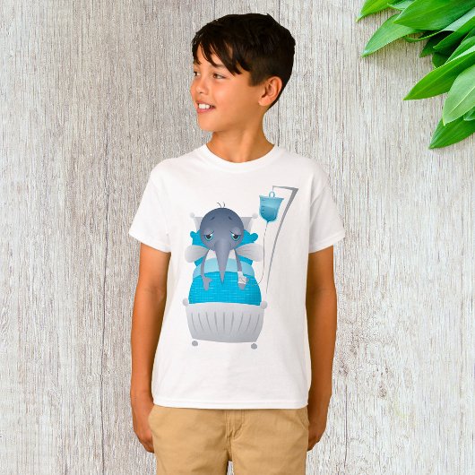 Moustique Malade À L'Hôpital T-shirt