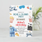 Movie and Pajamas boy theme invitation (Debout devant)