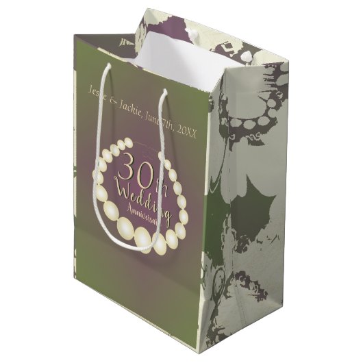 Moyen 30e/12e Sac cadeau pour Mariage Pearl Anniversaire (Devant Angle)