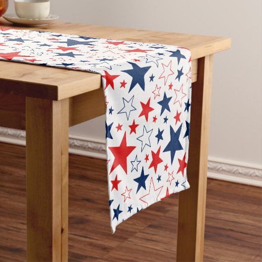Moyen Chemin de table - Étoiles du 4 juillet (In Situ)