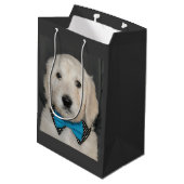 Moyen Chiot de Goldendoodle dans le sac de cadeau de (Dos Angle)