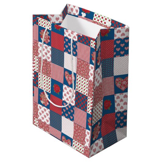 Moyen Sac cadeau Coeurs et Rose Faux Patchwork (Dos Angle)