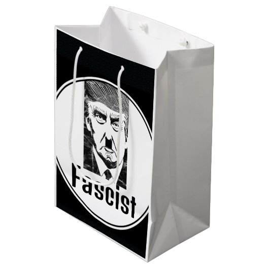 Moyen Sac cadeau fasciste Trump (Devant Angle)