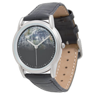 Mozaïek Afbeelding van Planet Earth met 3 orkanen Horloge