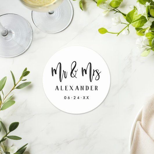 Mr. en Mrs Black Brushed Script Wedding Monogram Ronde Kartonnen Onderzetter