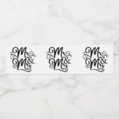 Mr & Mrs bruidegom net getrouwd bruiloft zwart Waterfles Etiket (Enkel label)