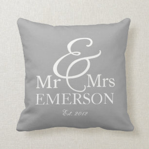 "Mr & Mrs." gepersonaliseerd grijs en wit Kussen