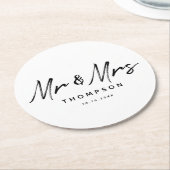 Mr. & Mrs Modern Black White Script Wedding Ronde Kartonnen Onderzetter (Gebogen)