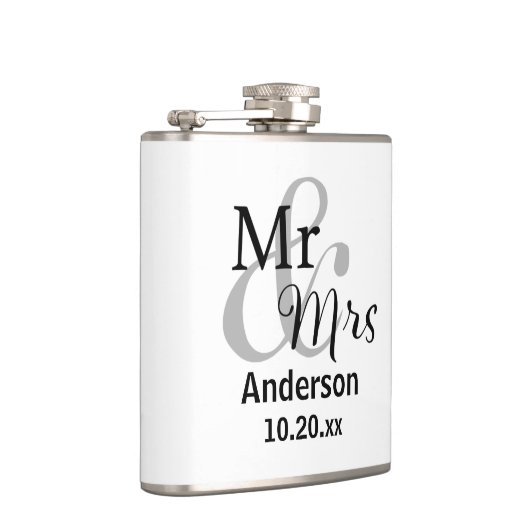 Mr & Mrs Pas getrouwd Achternaam met trouwdatum Heupfles (Rechts)