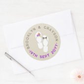 Mr & Mrs Purple Flowers Teenslippers Strand Bruilo Ronde Sticker (Envelop)