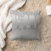 Mr. & Mrs Silver Glitter Wedding Keepomwille Elega Kussen (Deken)
