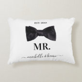 Mr. & Mrs Wedding Black & White Accent Kussen (Voorkant)