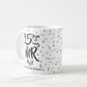 Mr Right 25th Anniversary Silver Hearts Confetti Koffiemok (Voorkant links)