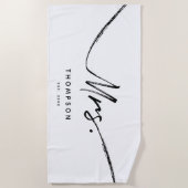 Mrs Custom Modern Black White Minimalist Script Strandlaken (Voorkant)