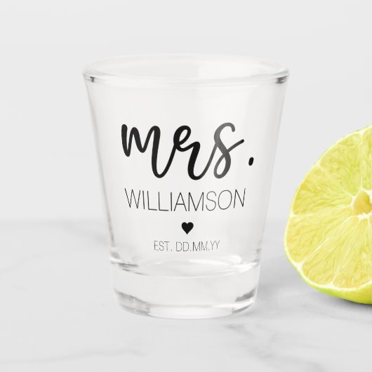 Mrs Est Custom Name Wedding New Couple Gift Shot Glas (Voorkant)