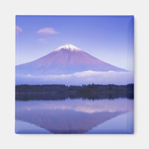 Mt. Fuji met lensvormige wolk, Motosu-meer, Magneet