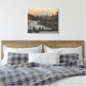 Mt. Hood, Oregon Canvas Afdruk (Insitu (Slaapkamer))