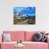 Mt. Rainier Stretched Canvas Print (Insitu (Woonkamer))