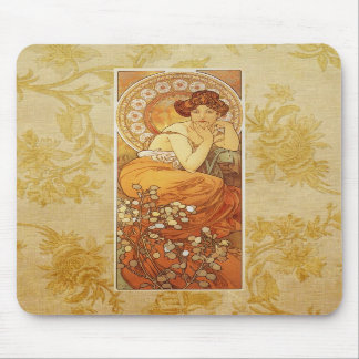 Mucha's Topas Muismat