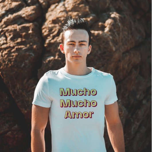 Mucho Mucho Amor T-shirt