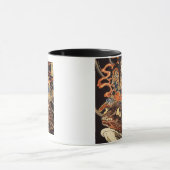 Mug 侍と化け蛙, samouraïs de 国芳 et grenouille géante, (Centre)