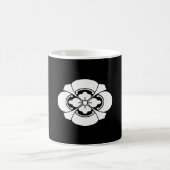 MUG 剣木瓜 (Centre)