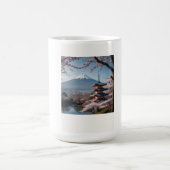MUG 日本の春の最も美しい瞬間を凝縮したような一枚です。富士山を背景に、五重塔と満開の桜が描かれています。 (Centre)