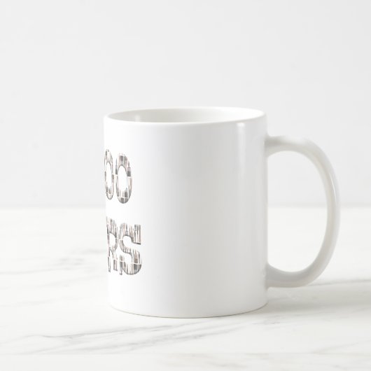 Mug 10000 hours with an overlay of paint brushes. (Droite)