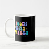 Mug 100e Jour de l'école Vibes Retro Enseignant Happy  (Gauche)
