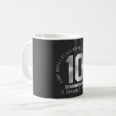 Mug 10 Year Anniversary Milestone - A Decade Strong  (Devant gauche)