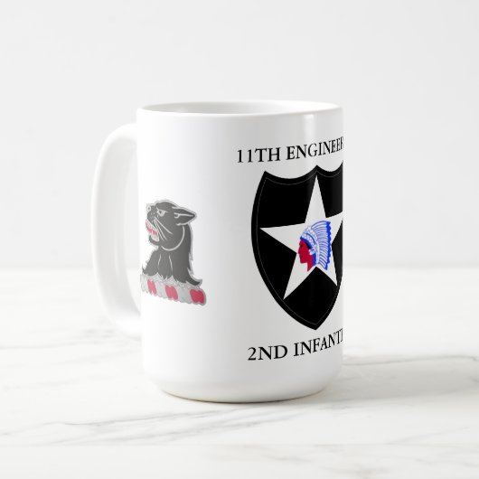 MUG 11E DIVISION D'INFANTERIE BN 2E (Devant gauche)