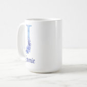 Mug 15 oz Monogrammé Aquarelle Bleus et Floral (Devant gauche)