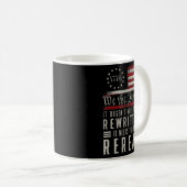 Mug 1776 Drapeau Américain Nous, Le Peuple Dont Il A B (Devant droit)