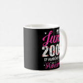 Mug 17e anniversaire stupéfiant depuis juin 2005 Flora (Devant droit)