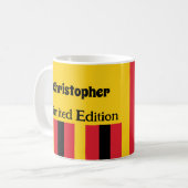 Mug 18 ans d'être génial nom jaune rouge (Devant gauche)