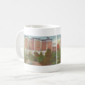 Mug 1935 The Biltmore Hotel, Los Angeles, CA (Devant gauche)