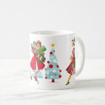 Mug 1950 Vintage Christmas Ladies Red Green White<br><div class="desc">Noël tel qu'il semblait dans les années 1950 avec cette oeuvre rétro d'une femme tout habillée en robe pleine jupe en rouge.</div>