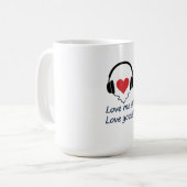 MUG 1/LOVE ME LOVE YOU LOVE (Devant gauche)