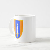 Mug 1er Patch d'épaule de la brigade de signalisation (Devant gauche)