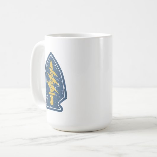 Mug 1st Special Forces Command (Airborne). (Devant gauche)