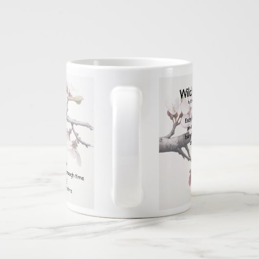 Mug 20 oz "Cherry sauvage" par Erin A Thomas (vibr (Dos)