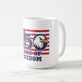 Mug 250e anniversaire de l'aigle de la liberté du drap (Devant droit)