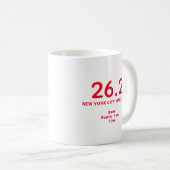 Mug 26.2 Coureur de marathon rouge personnalisé (Devant droit)
