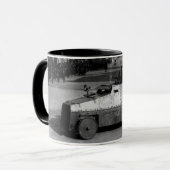 Mug 27 mars 1917 :  L'escadron de véhicule blindé (Devant gauche)