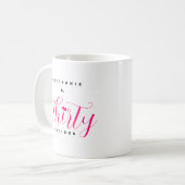 Mug 30e anniversaire moderne Trente licious texte rose (Devant gauche)