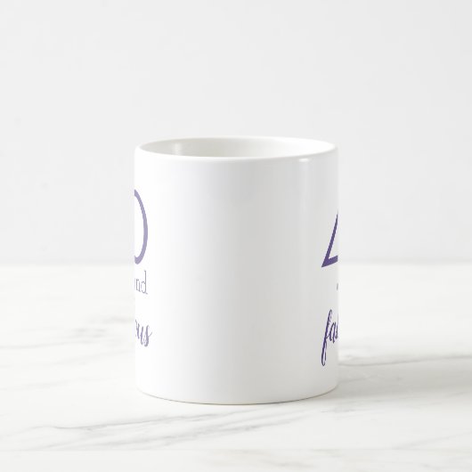 Mug 40 et fabuleux cadeau d'anniversaire violet (Centre)