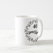 Mug 40 Quelque chose - Amusant 40e anniversaire & up M (Devant droit)