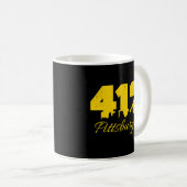 Mug 412 Pittsburgh Yellow Text City Skyline Pittsburgh (Devant droit)