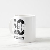 Mug 50 et fabuleux nom personnalisé blanc noir moderne (Devant gauche)