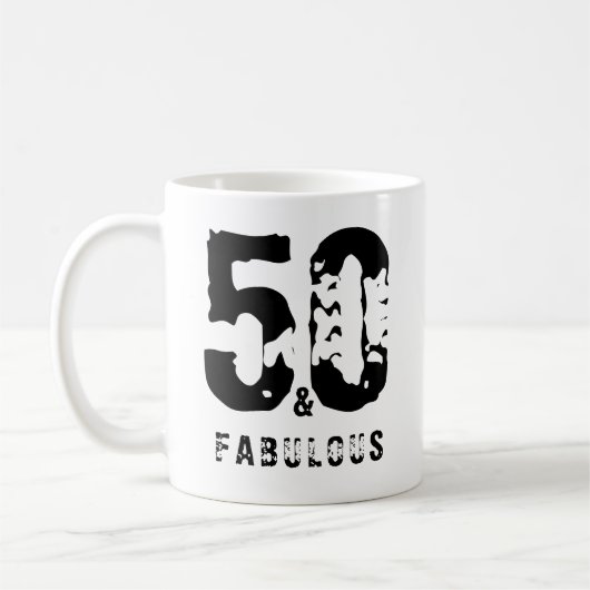 Mug 50 et fabuleux nom personnalisé blanc noir moderne (Gauche)